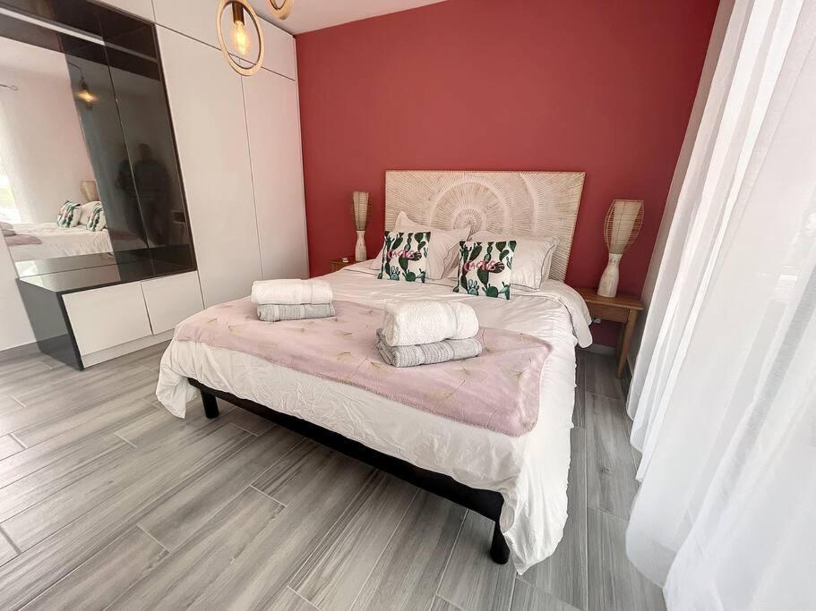Villa Pink แซงต์-ฟรองซัวส์ ภายนอก รูปภาพ